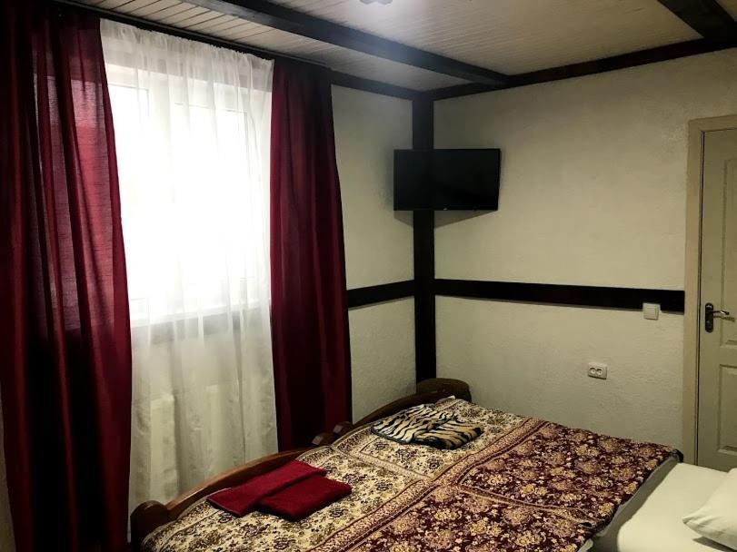 Fayniy Motel Tatariv Buitenkant foto